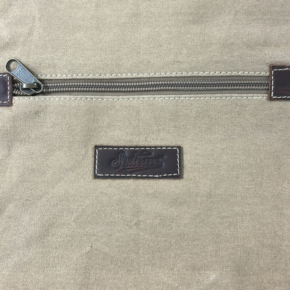 Rustic Paisley Crossbody - Sixtease - Picture 3 of 9